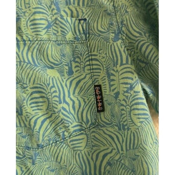 Baja Llama Shirt Men's Size M To Many Lines Turquoise Zebra 7-Seas Button Up - Picture 3 of 9